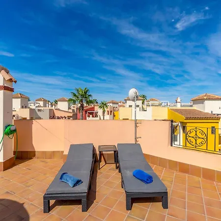 Lägenhet Alba By The Sea